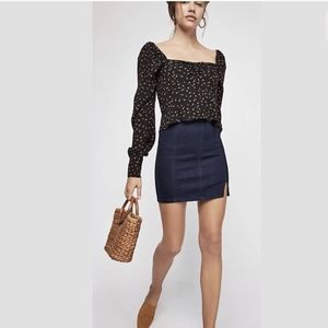 🌸Two for $30💲FREE PEOPLE- Indigo DENIM MINI SKIRT Stretchy